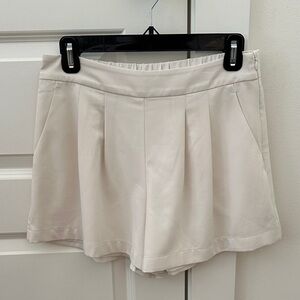 CROSBY Off White Pleated Flowy Shorts